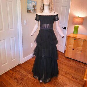 BETSY & ADAM Off Shoulder Black Tiered Ball Gown Maxi Dress Size 10